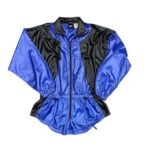 Women’s vintage Nike Zip up Windbreaker jacket
